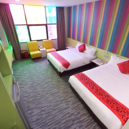 Baguss Hotel And Serviced Apartment Johor Bahru Exterior photo