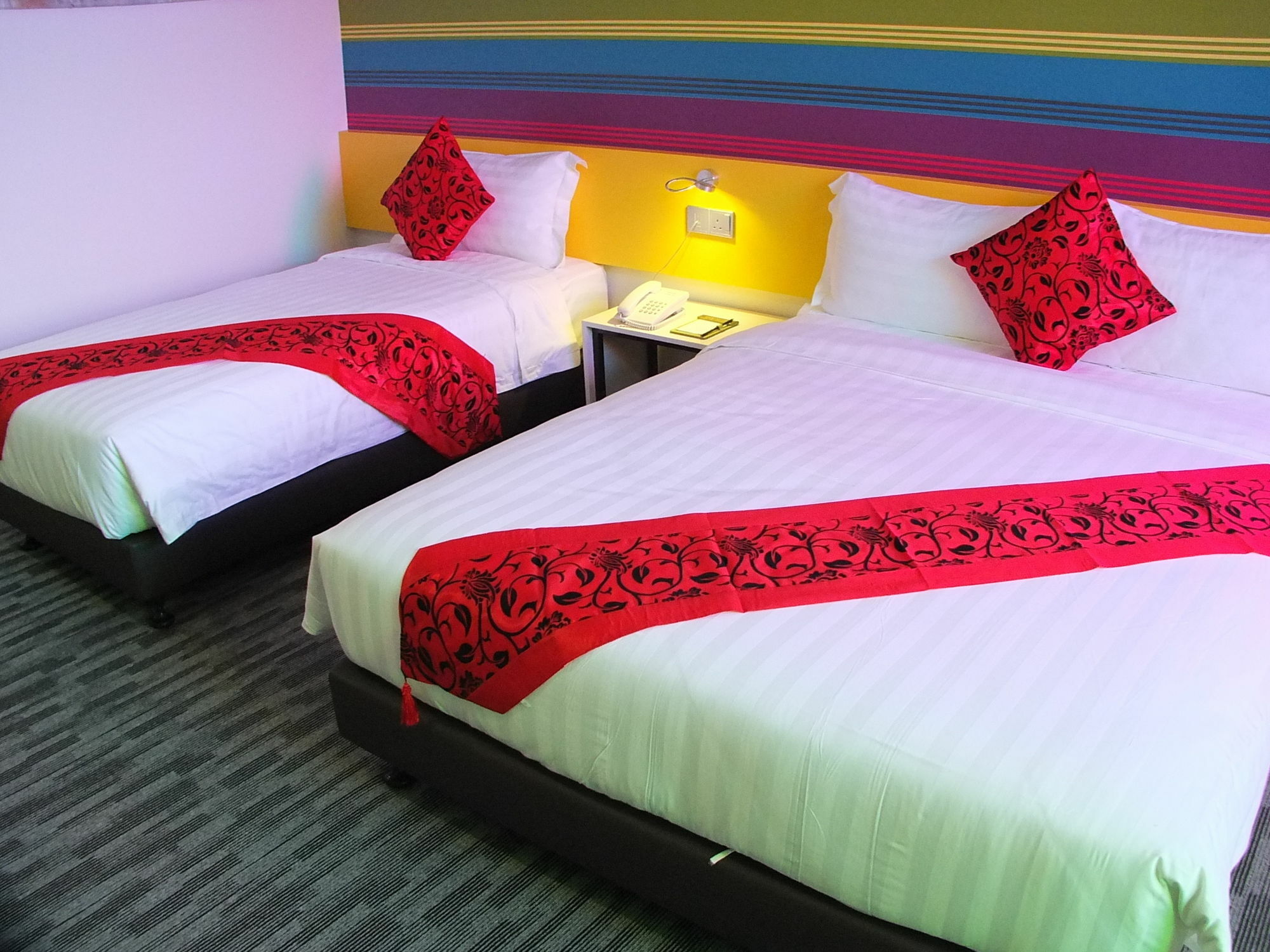 Baguss Hotel And Serviced Apartment Johor Bahru Exterior photo
